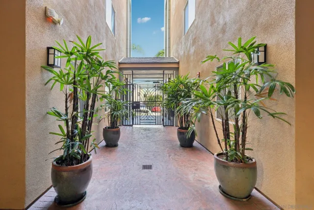 $779,000 | 3990 Centre Street, Unit 104, San Diego, CA 92103