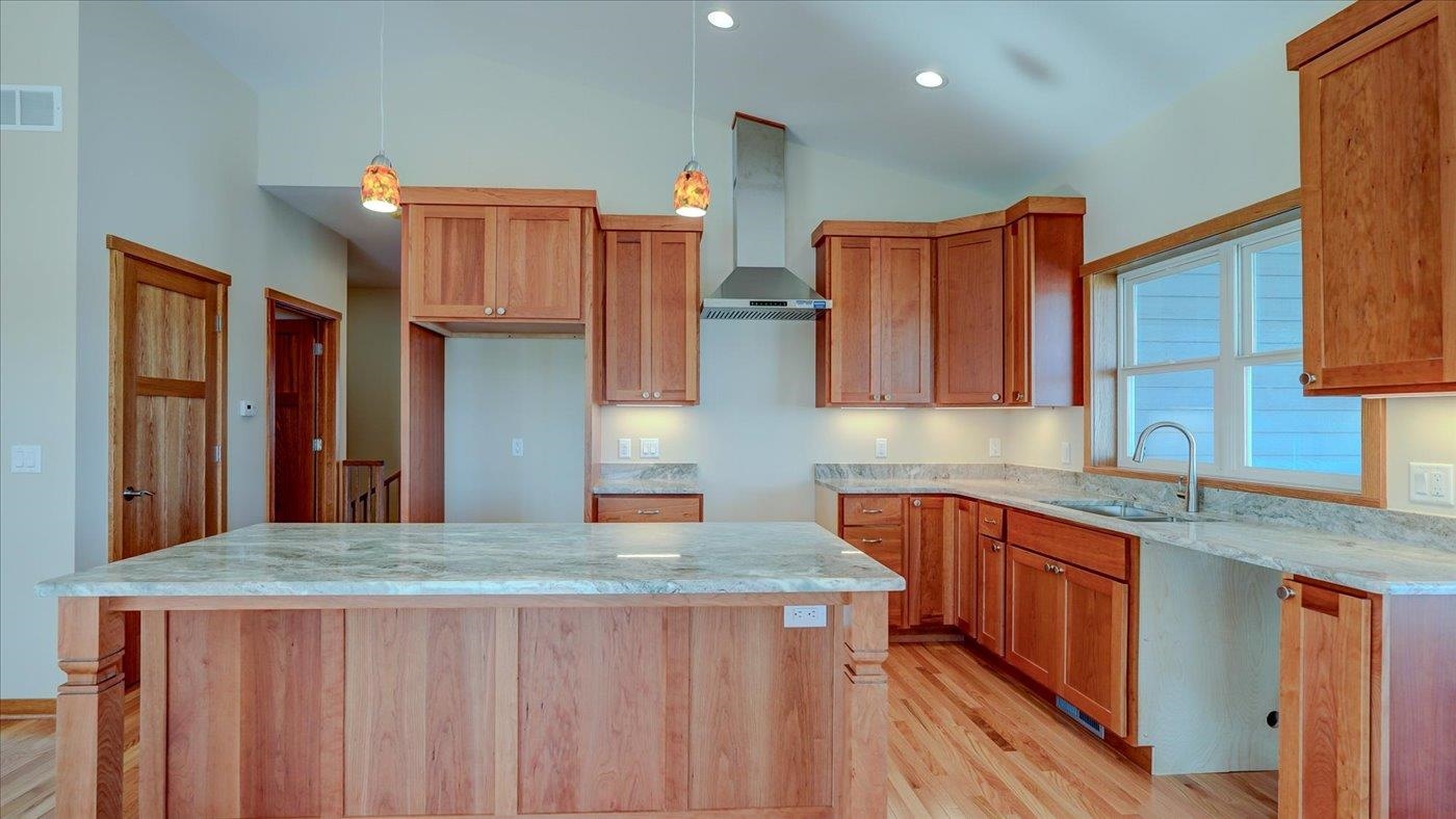 516 Church Street Fall River, WI 53932 - Photo 3 of 36