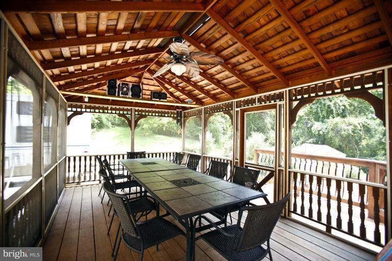 2169 Woodview Road Finksburg, MD 21048 - Photo 12 of 29 Screened-in Porch