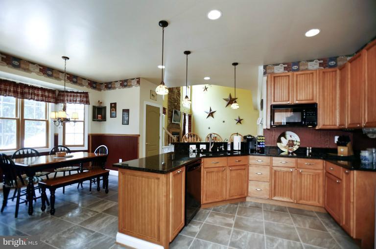 2169 Woodview Road Finksburg, MD 21048 - Photo 13 of 29 Kitchen