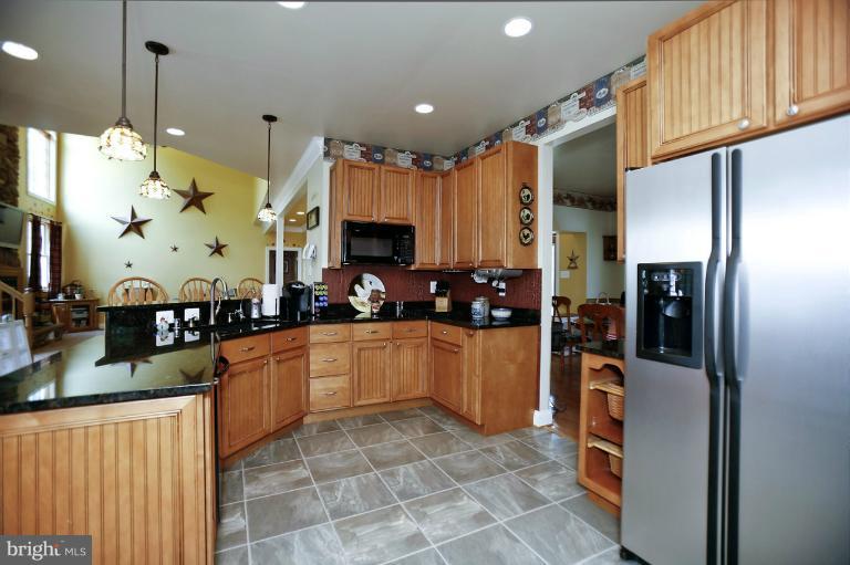 2169 Woodview Road Finksburg, MD 21048 - Photo 8 of 29 Kitchen