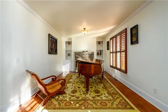 a bathroom with a double vanity sink and mirror