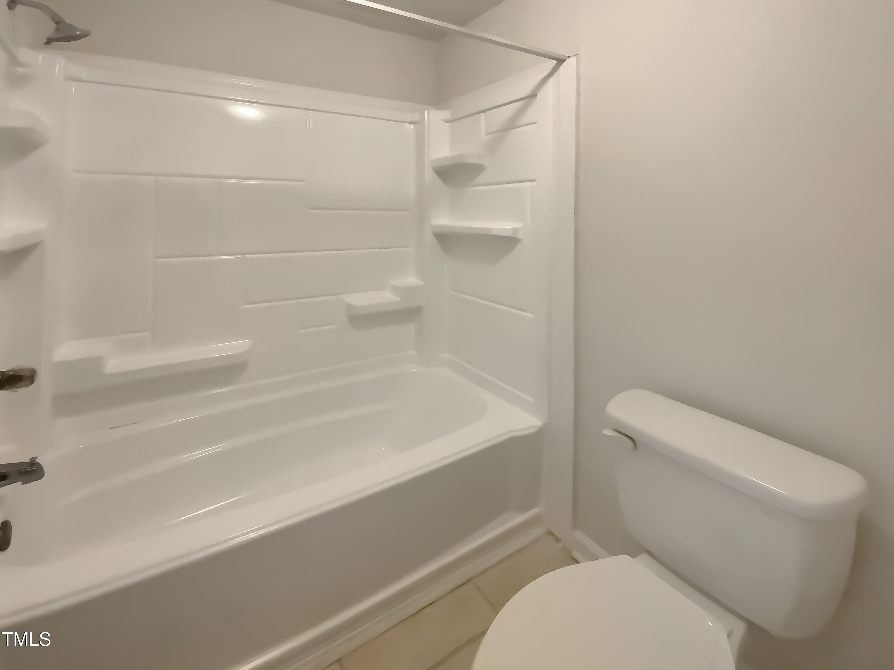 1227 Seaton Road, Unit 54 Durham, NC 27713 - Photo 13 of 20 listing_12