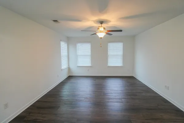 $2,680 | 305 Legendres Drive, Goose Creek, SC 29445