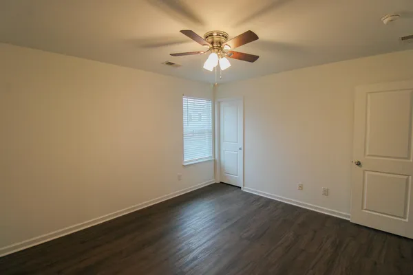 $2,680 | 305 Legendres Drive, Goose Creek, SC 29445