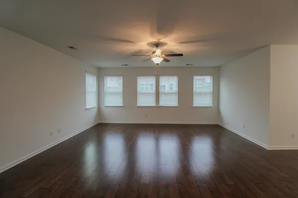 $2,680 | 305 Legendres Drive, Goose Creek, SC 29445