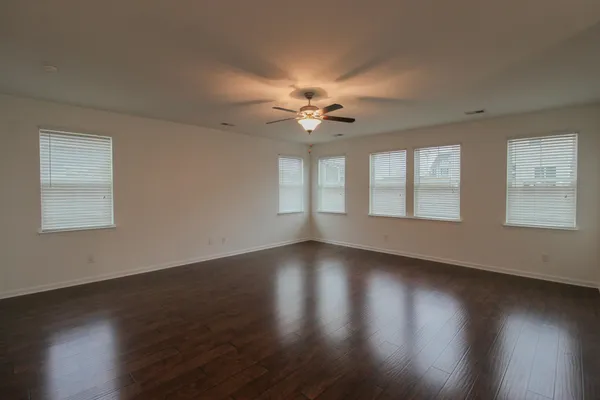 $2,680 | 305 Legendres Drive, Goose Creek, SC 29445