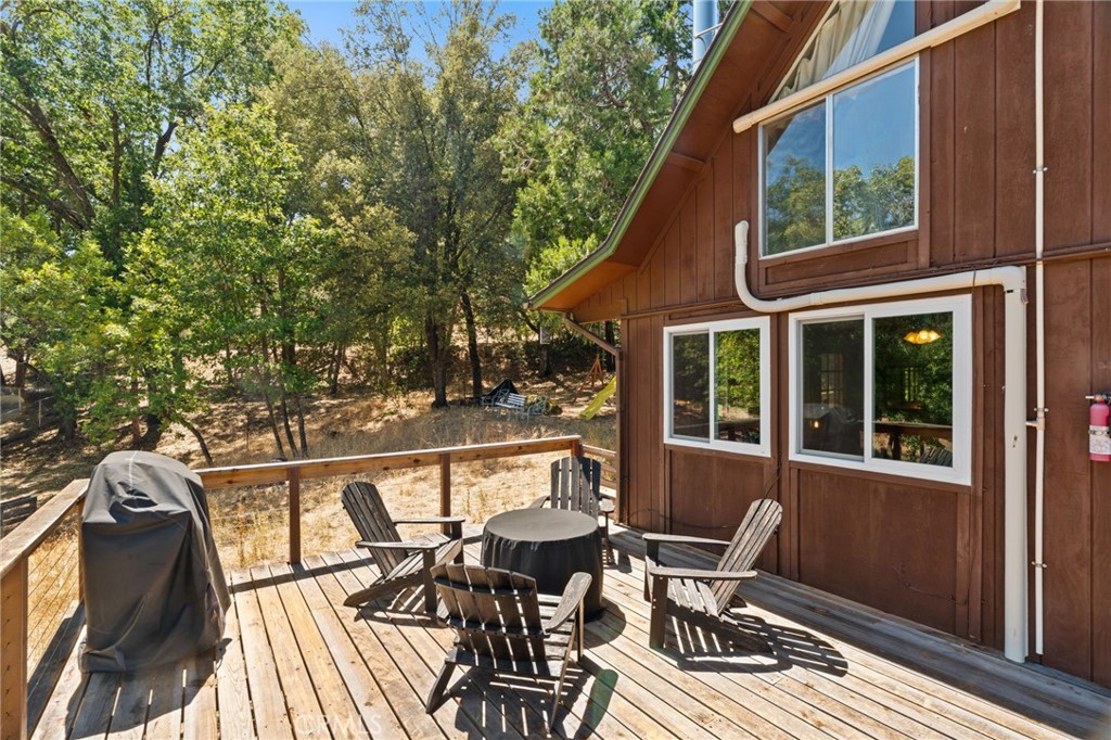 5570 Grayling Road Mariposa, CA 95338 - Photo 37 of 50 Gallery Image 37