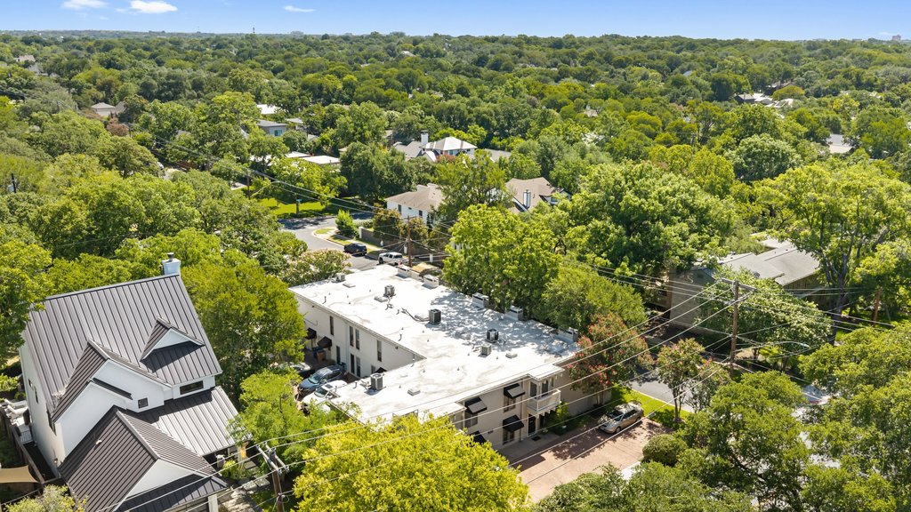 3500 Enfield Road, Unit E Austin, TX 78703 - Photo 40 of 40 This home offers prime access to the vibrant energy of downtown, scenic Lady Bird Lake, Lions Municipal Golf Course, Deep Eddy Pool, and Walsh Boat Landing.
