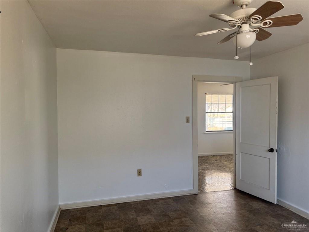 310 East Hawk Avenue Pharr, TX 78577 - Photo 8 of 14