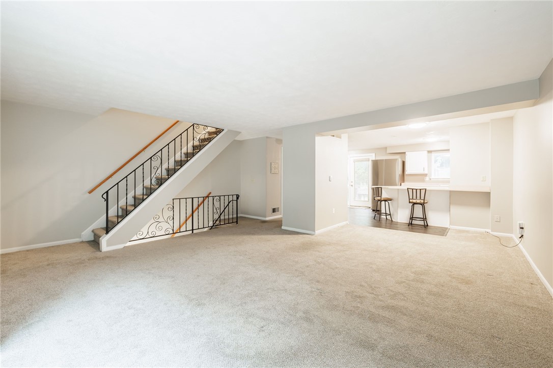 189 Penn Lane Penfield, NY 14625 - Photo 13 of 26