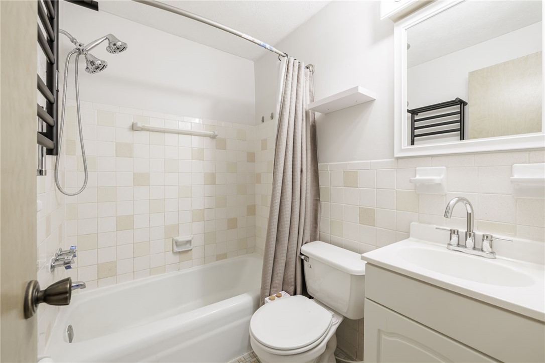 189 Penn Lane Penfield, NY 14625 - Photo 17 of 26