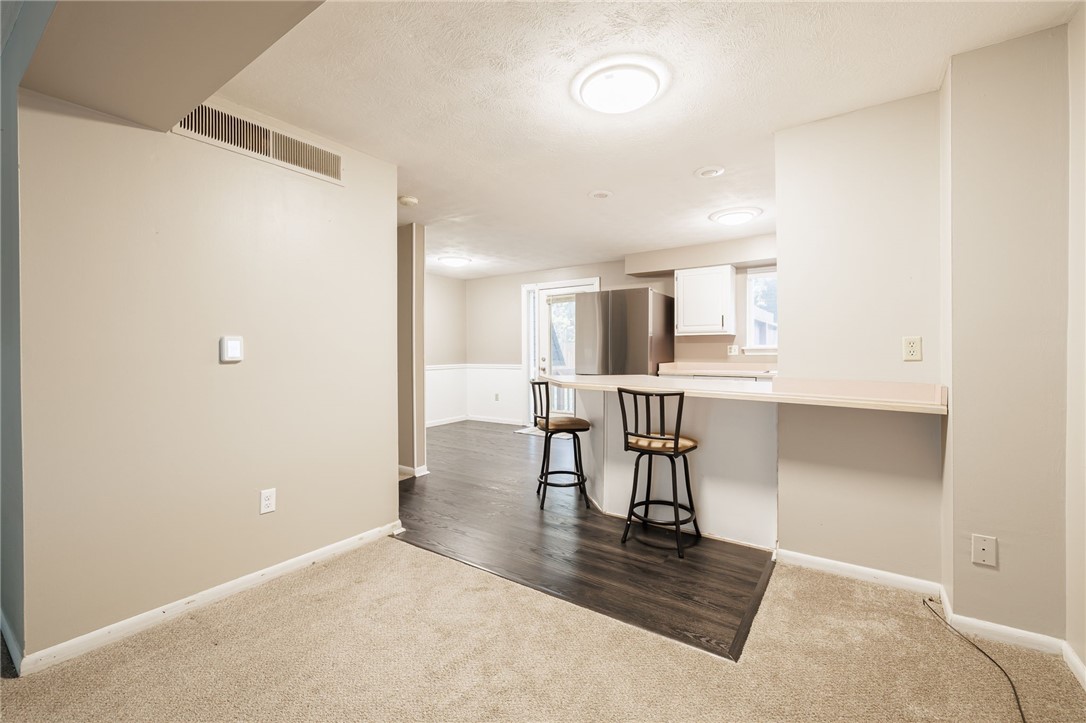 189 Penn Lane Penfield, NY 14625 - Photo 6 of 26