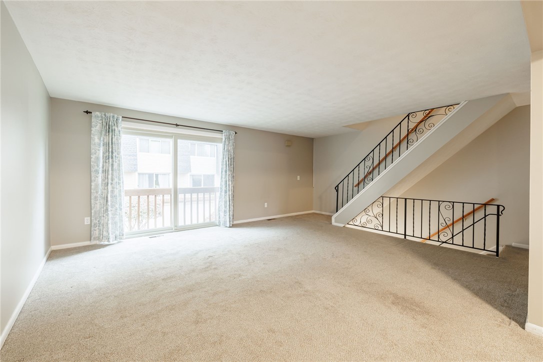 189 Penn Lane Penfield, NY 14625 - Photo 8 of 26