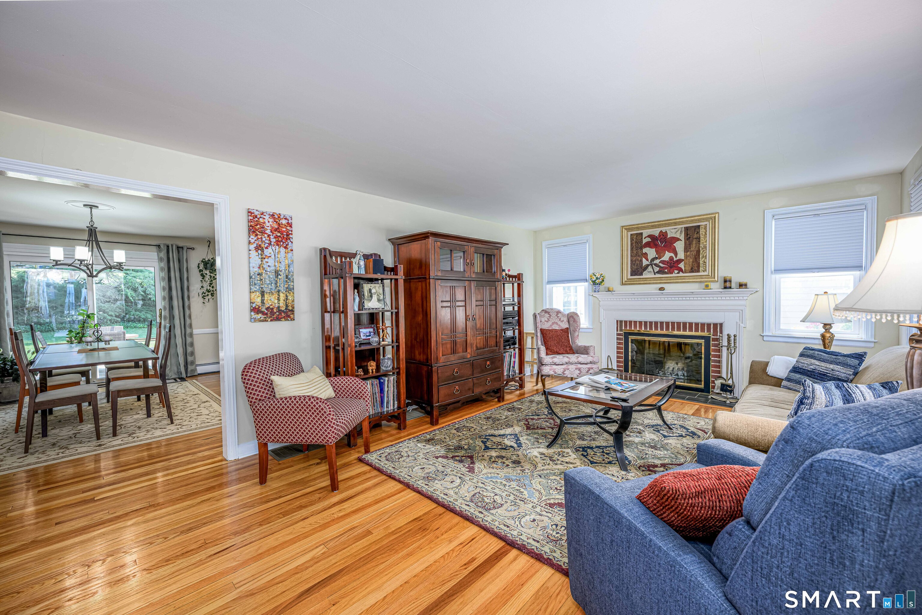 25 Wright Lane Hamden, CT 06517 - Photo 9 of 38 Living room with hardwood floors.