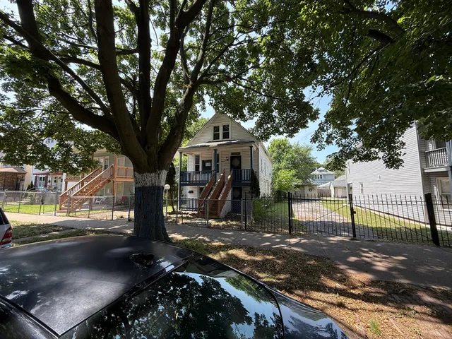 $80,000 | 8324 South Kingston Avenue, Chicago, IL 60617