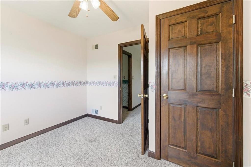 124 Hannahstown Road Butler, PA 16002 - Photo 27 of 45