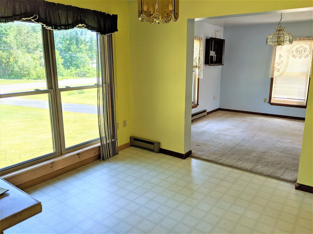 493 Salmon River Road Plattsburgh, NY 12901 - Photo 8 of 25 Gallery Image 8