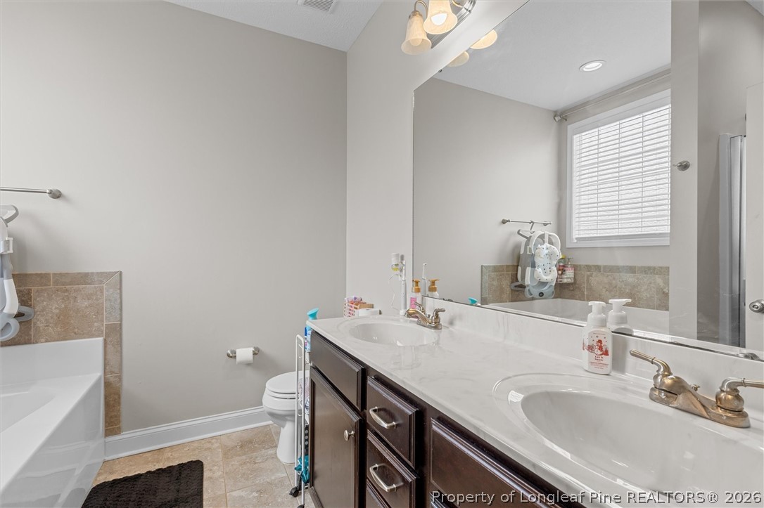 1632 Dulles Road Hope Mills, NC 28348 - Photo 12 of 23