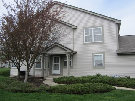 2098 Constitution Court, Unit 4 Elgin, IL 60123 - Photo 2 of 13