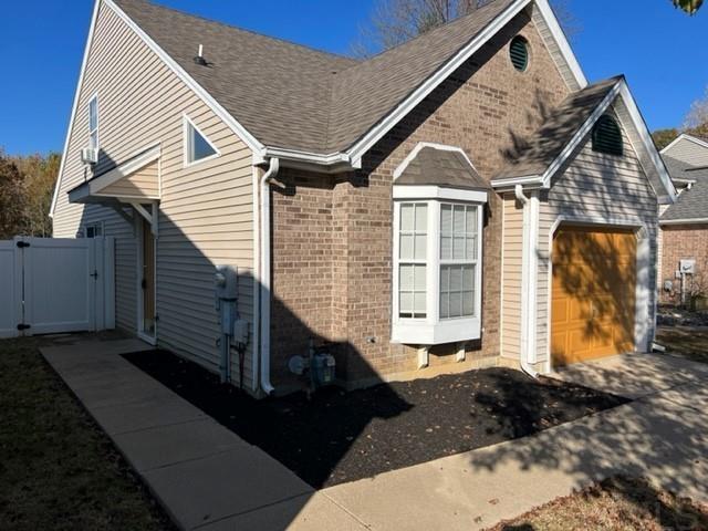 3728 Park Ridge Drive Evansville, IN 47715 - Photo 2 of 13