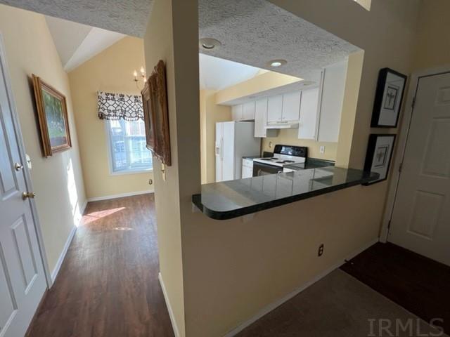 3728 Park Ridge Drive Evansville, IN 47715 - Photo 4 of 13