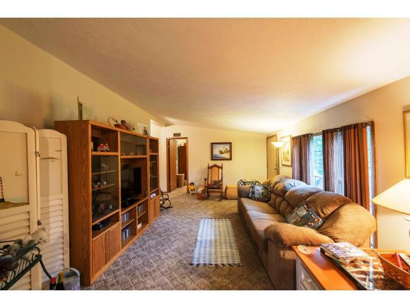 11946 Keith Road Rising Sun, IN 47040 - Photo 10 of 18