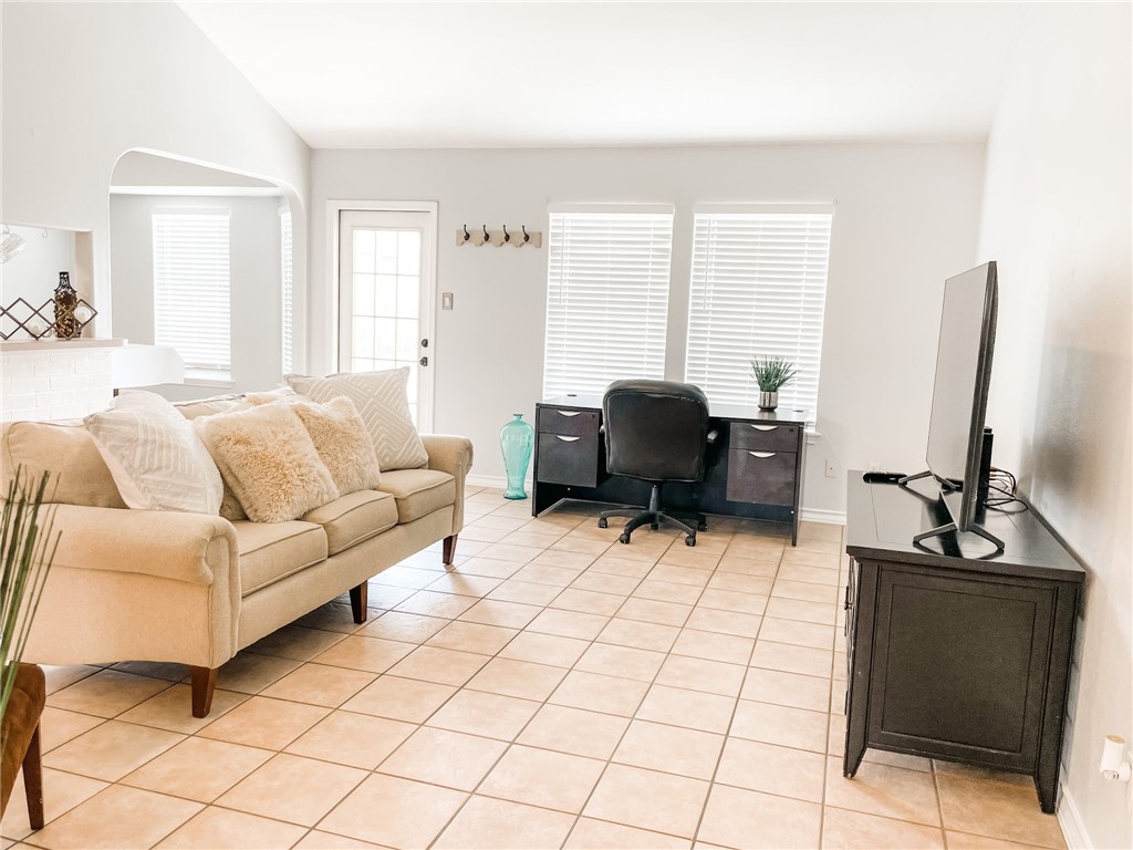13901 Lighthouse Drive Corpus Christi, TX 78418 - Photo 2 of 38 a living room with furniture and wooden floor