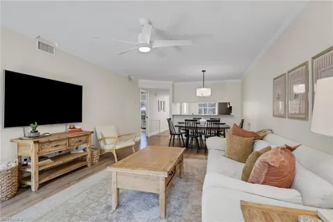 $325,000 | 3031 Sandpiper Bay Circle, Unit F106, Naples, FL 34112