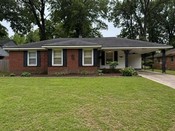 $1,600 | 4623 Leatherwood Avenue, Memphis, TN 38117