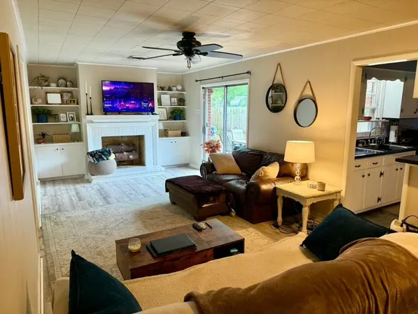 $1,600 | 4623 Leatherwood Avenue, Memphis, TN 38117