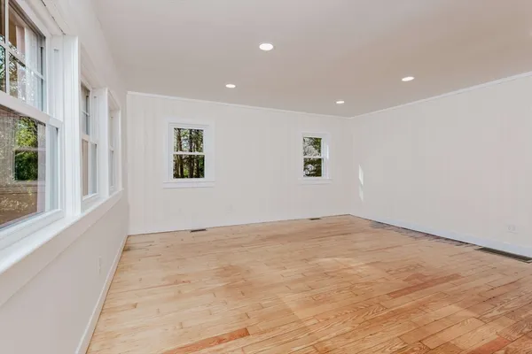 $575,000 | 28 Indian Neck Road, Wareham, MA 02571