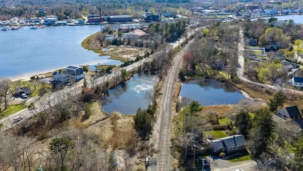 $575,000 | 28 Indian Neck Road, Wareham, MA 02571