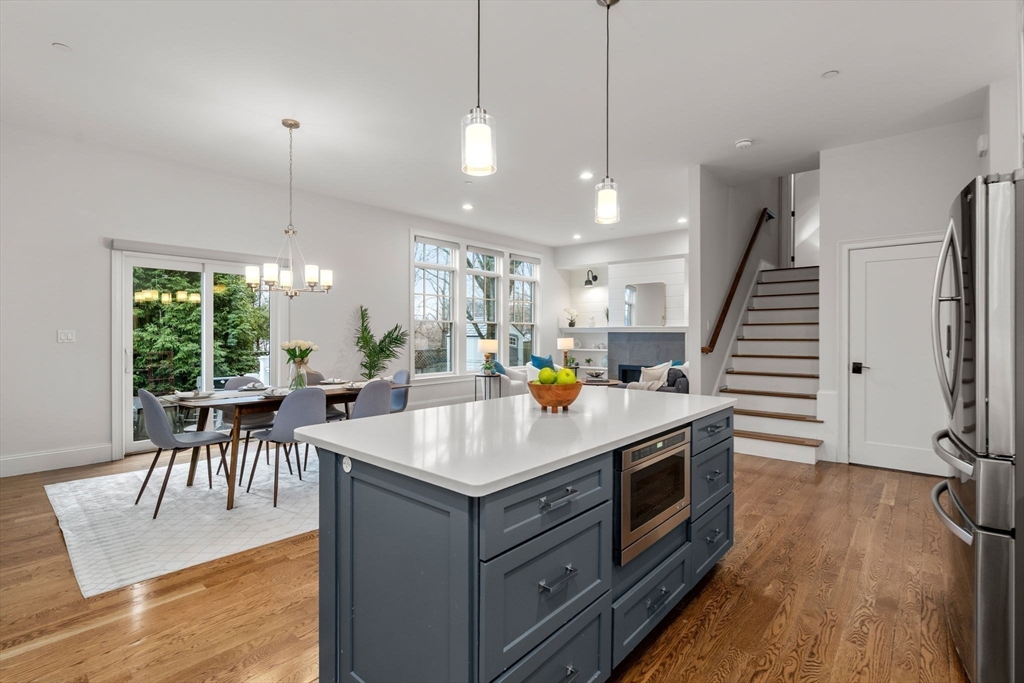 88 Crescent Street, Unit 2 Newton, MA 02466 - Photo 7 of 33