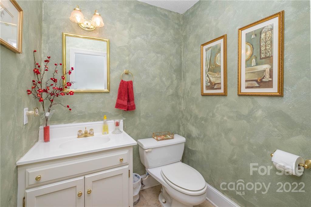 595 Lithia Inn Road Lincolnton, NC 28092 - Photo 11 of 30 Gallery Image 11