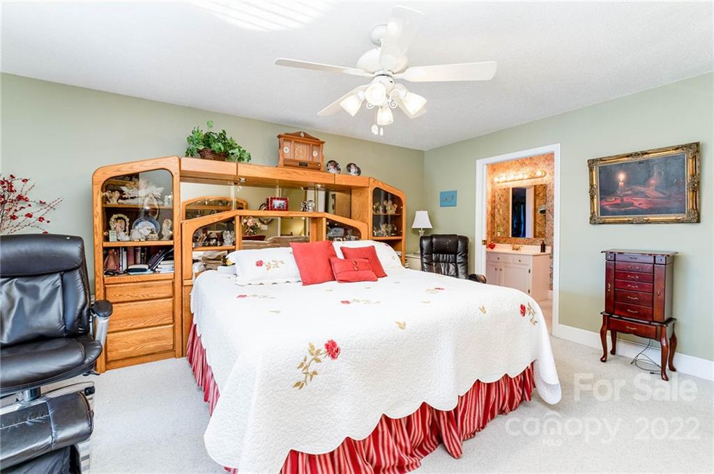 595 Lithia Inn Road Lincolnton, NC 28092 - Photo 4 of 30 Gallery Image 4