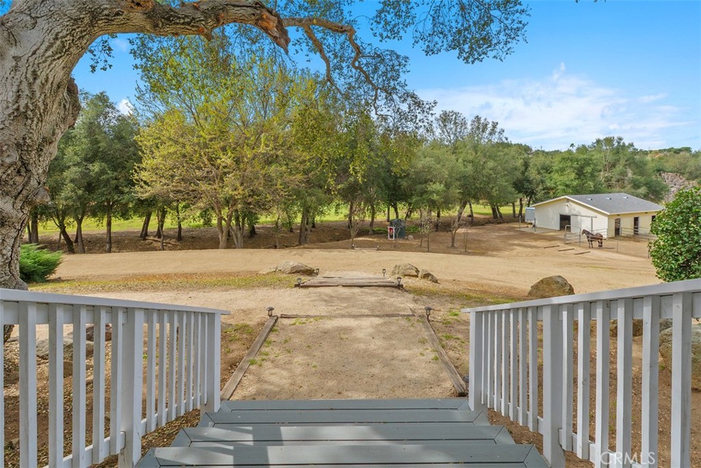 35105 Loma Road Lake Elsinore, CA 92530 - Photo 37 of 55