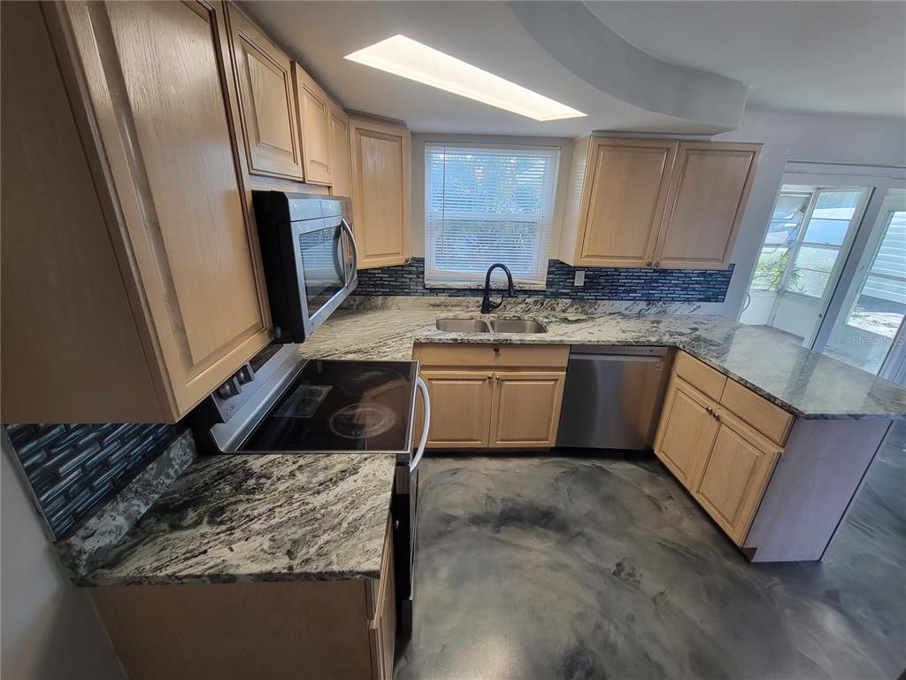 4214 Ridgefield Avenue Holiday, FL 34691 - Photo 14 of 34