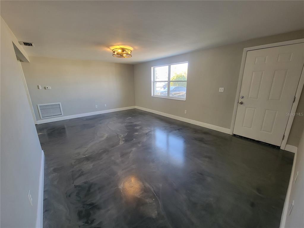 4214 Ridgefield Avenue Holiday, FL 34691 - Photo 5 of 34