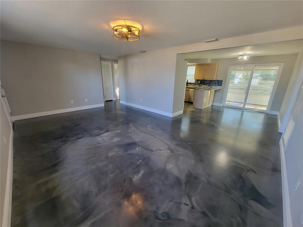 4214 Ridgefield Avenue Holiday, FL 34691 - Photo 7 of 34