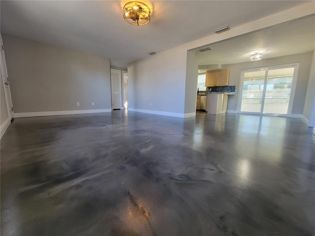 4214 Ridgefield Avenue Holiday, FL 34691 - Photo 8 of 34