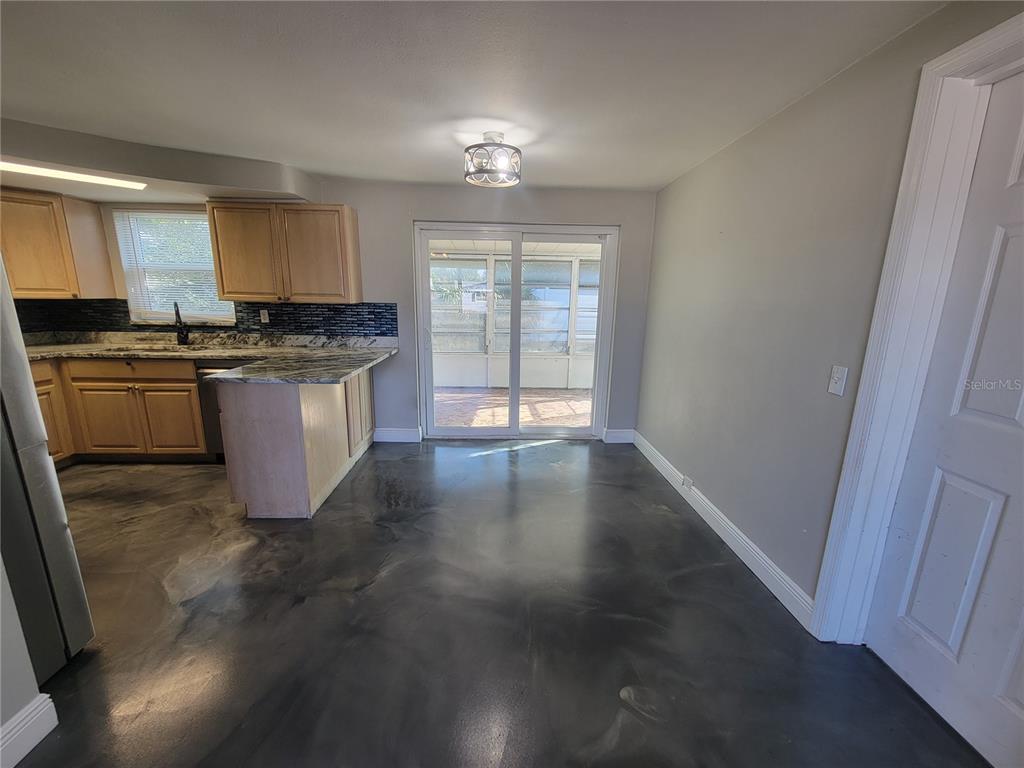 4214 Ridgefield Avenue Holiday, FL 34691 - Photo 10 of 34