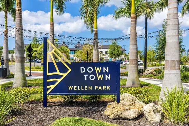 $2,500 | 12520 Galapagos Court, Unit 101, Venice, FL 34293