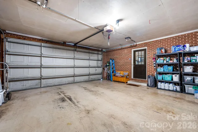 a view of a garage room