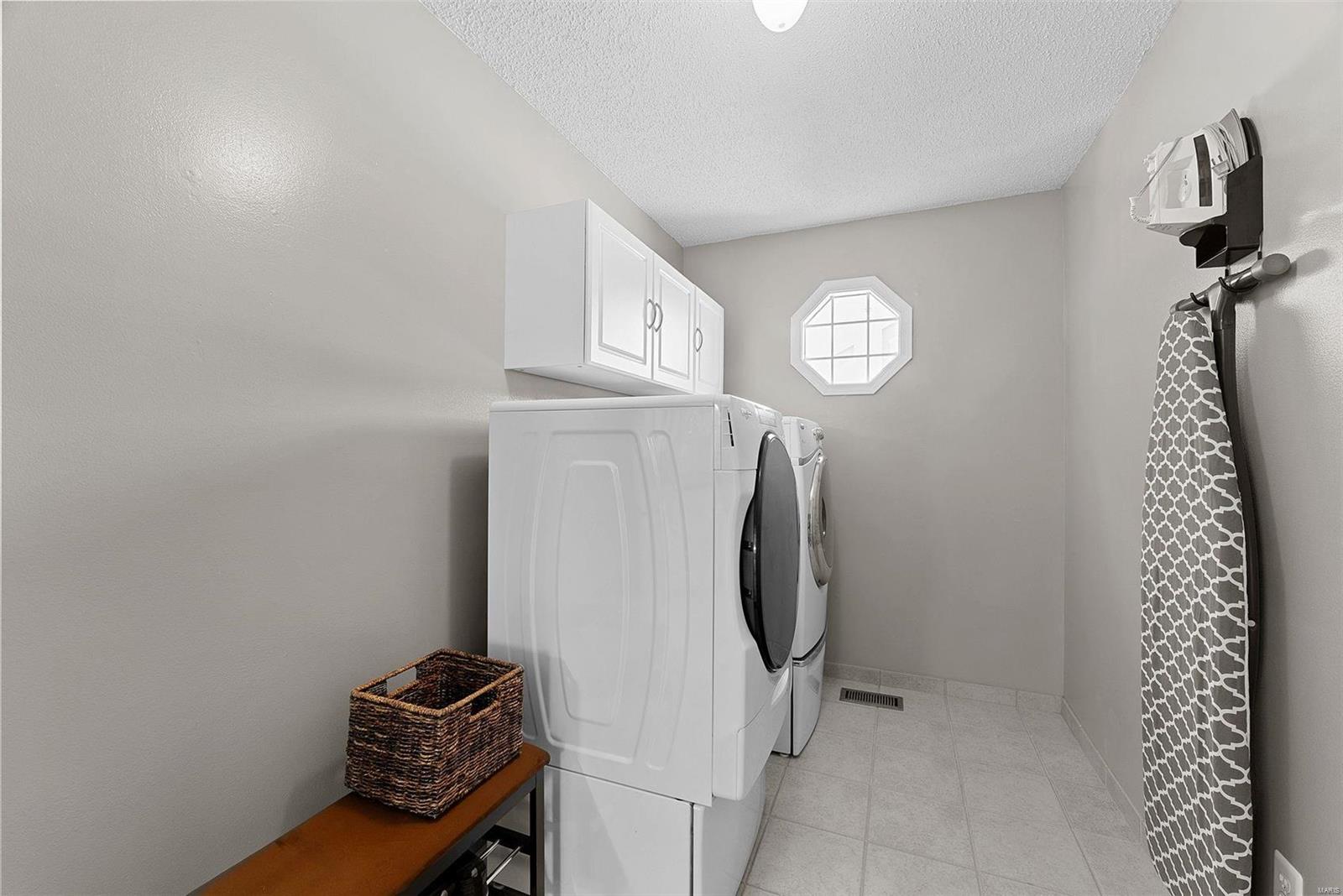 282 Spring Drive St. Charles, MO 63303 - Photo 13 of 46