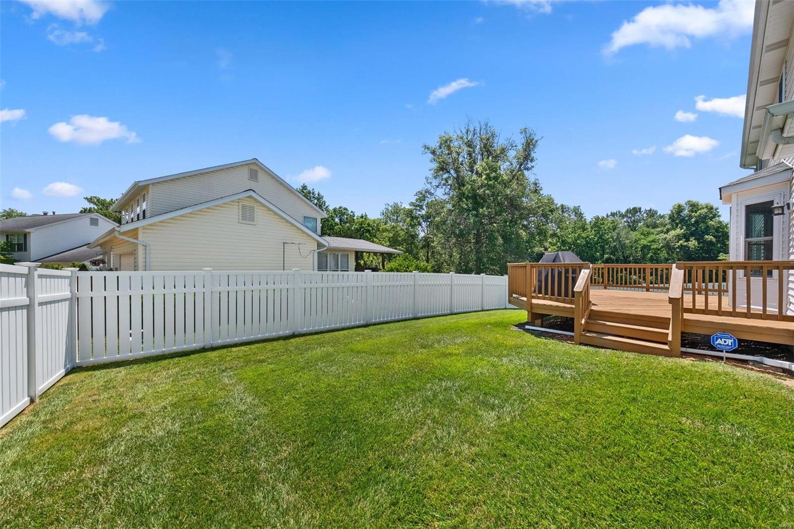 282 Spring Drive St. Charles, MO 63303 - Photo 38 of 46