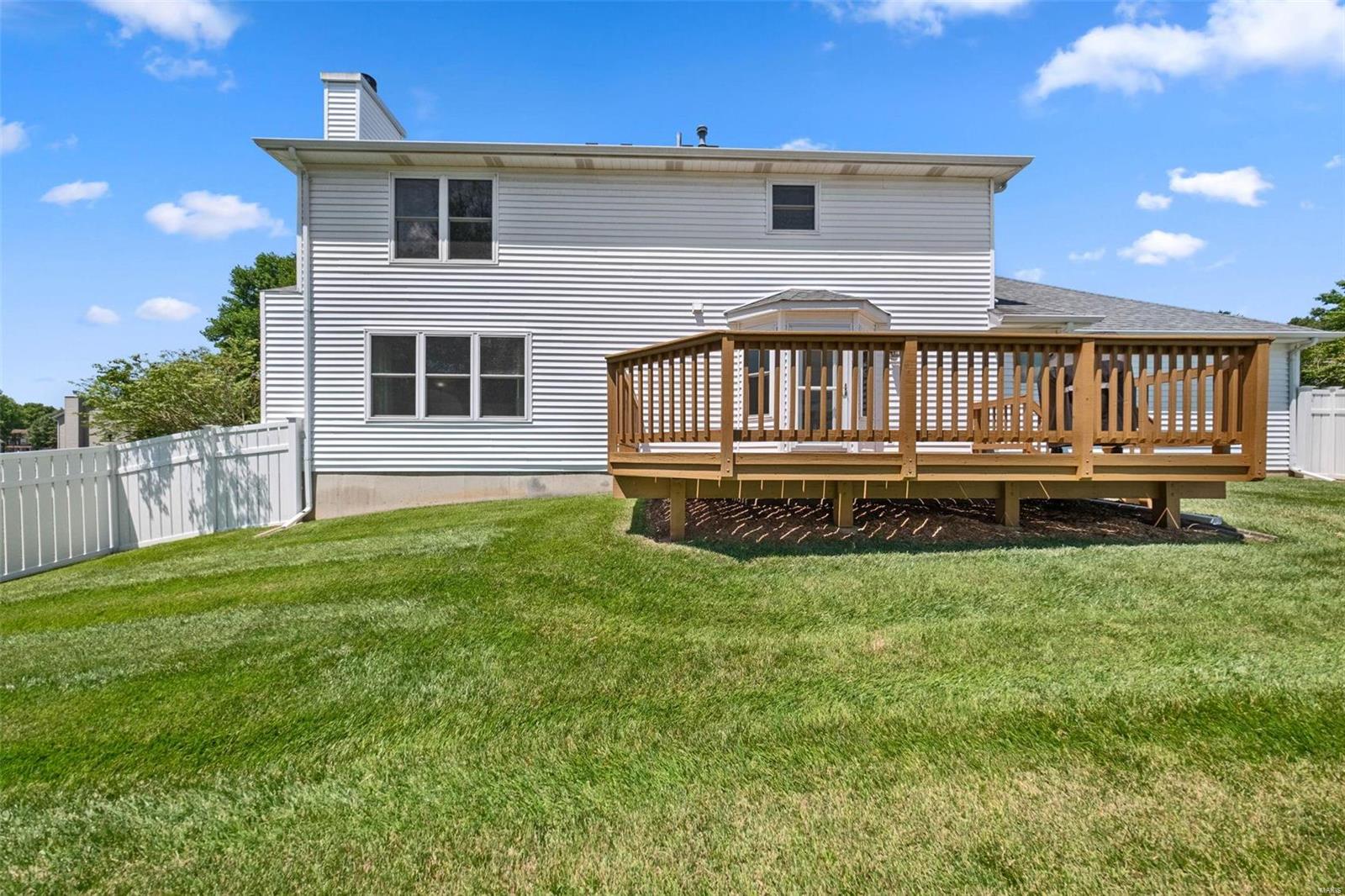 282 Spring Drive St. Charles, MO 63303 - Photo 39 of 46