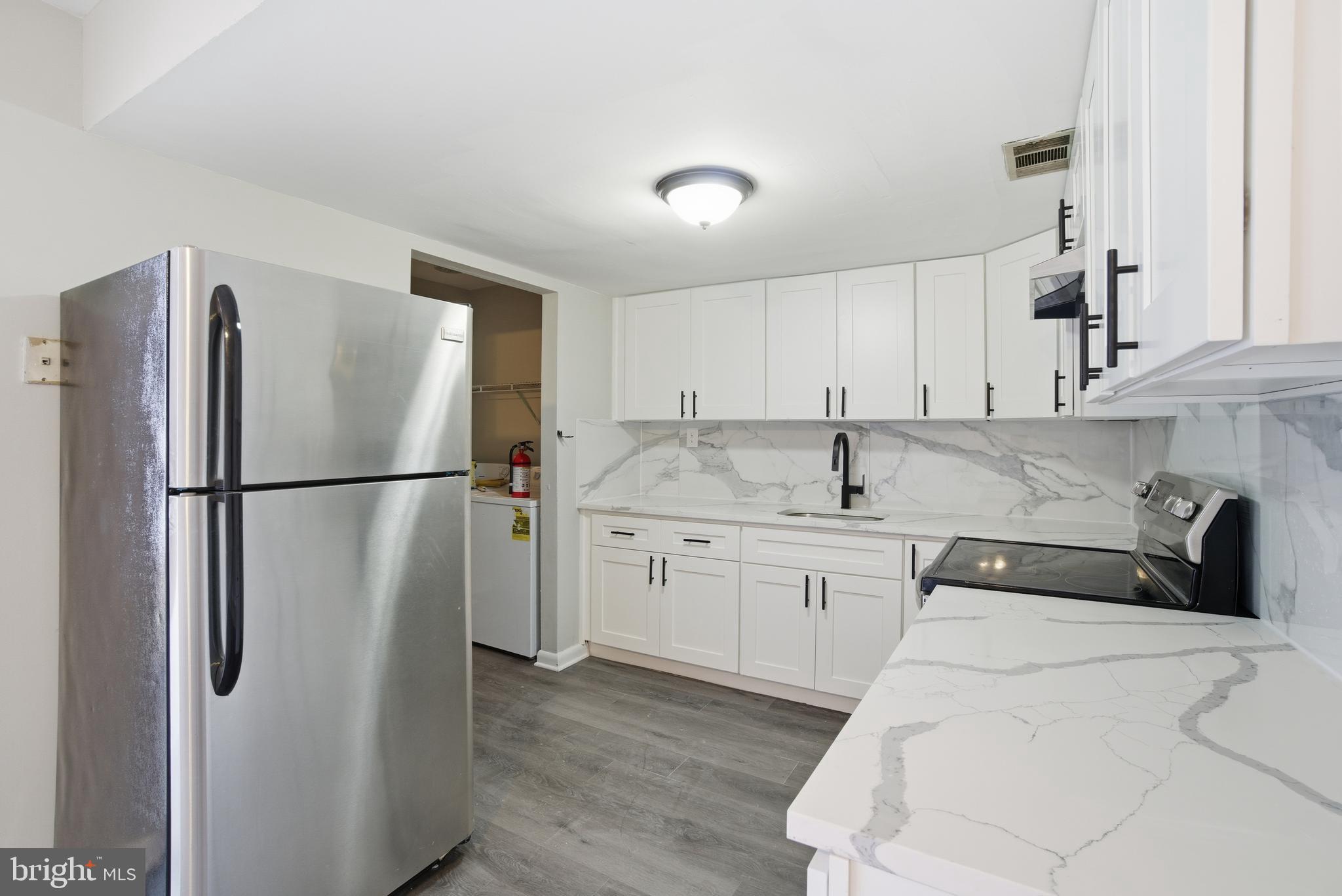 33 Milstone Court Sicklerville, NJ 08081 - Photo 4 of 21