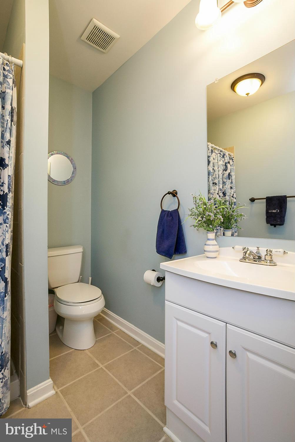 320 Stillwater Road Baltimore, MD 21221 - Photo 14 of 30 Bath