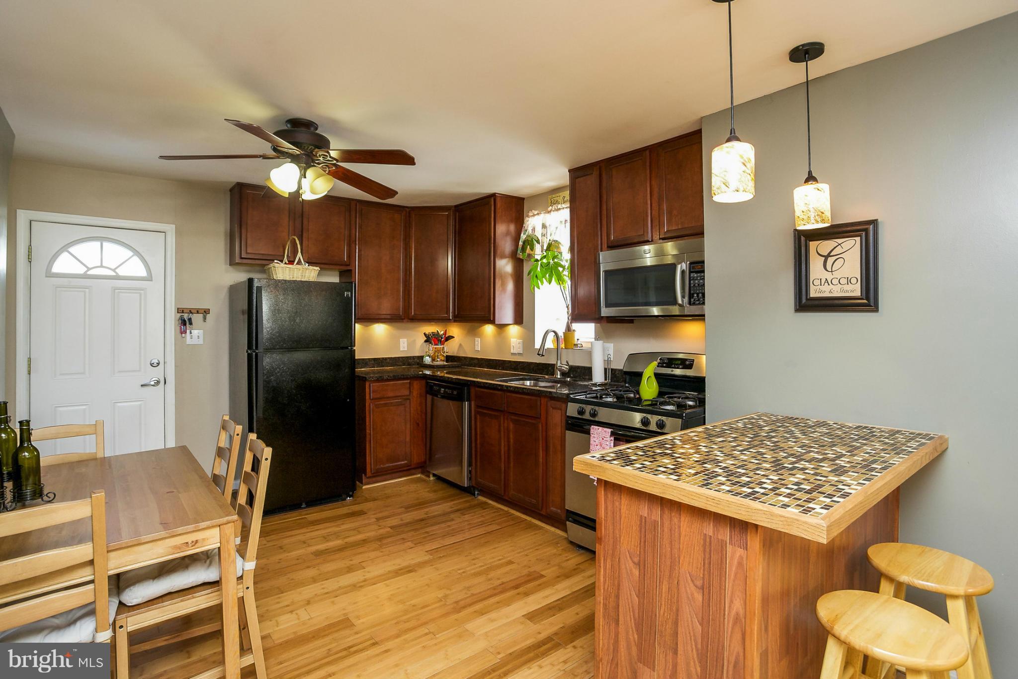 320 Stillwater Road Baltimore, MD 21221 - Photo 6 of 30 Kitchen